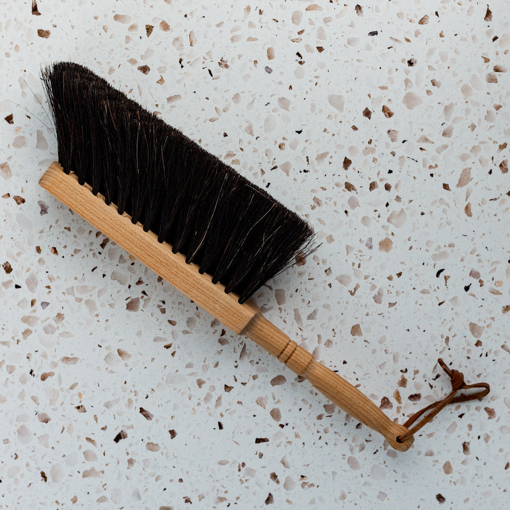 SPLIT HORSEHAIR HAND BRUSH