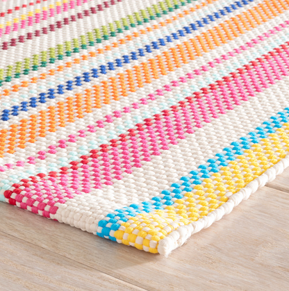 Dash and Albert Summer Stripe Handwoven Indoor / Outdoor Rug (2'x3')